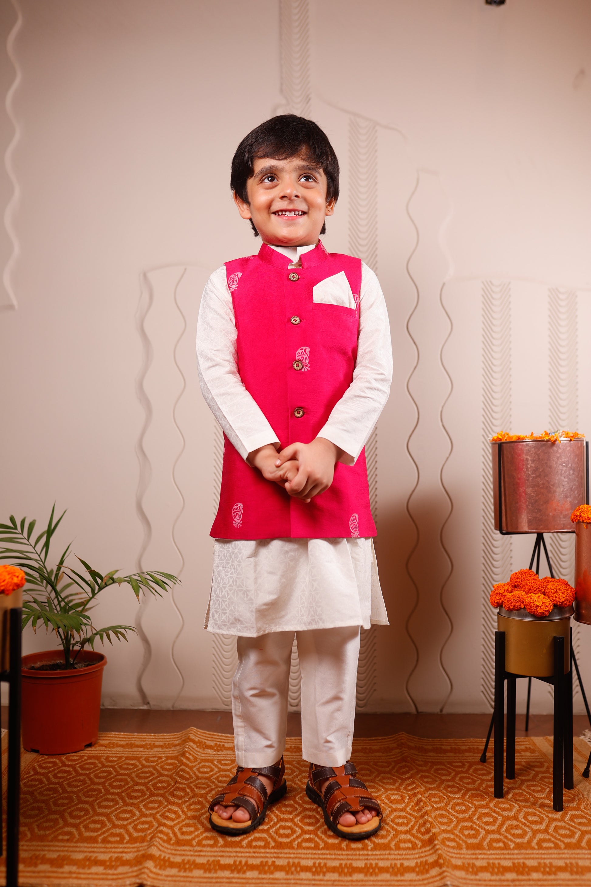 SELF PRINTED KURTA PAJAMA SET WITH PINK JACKET
