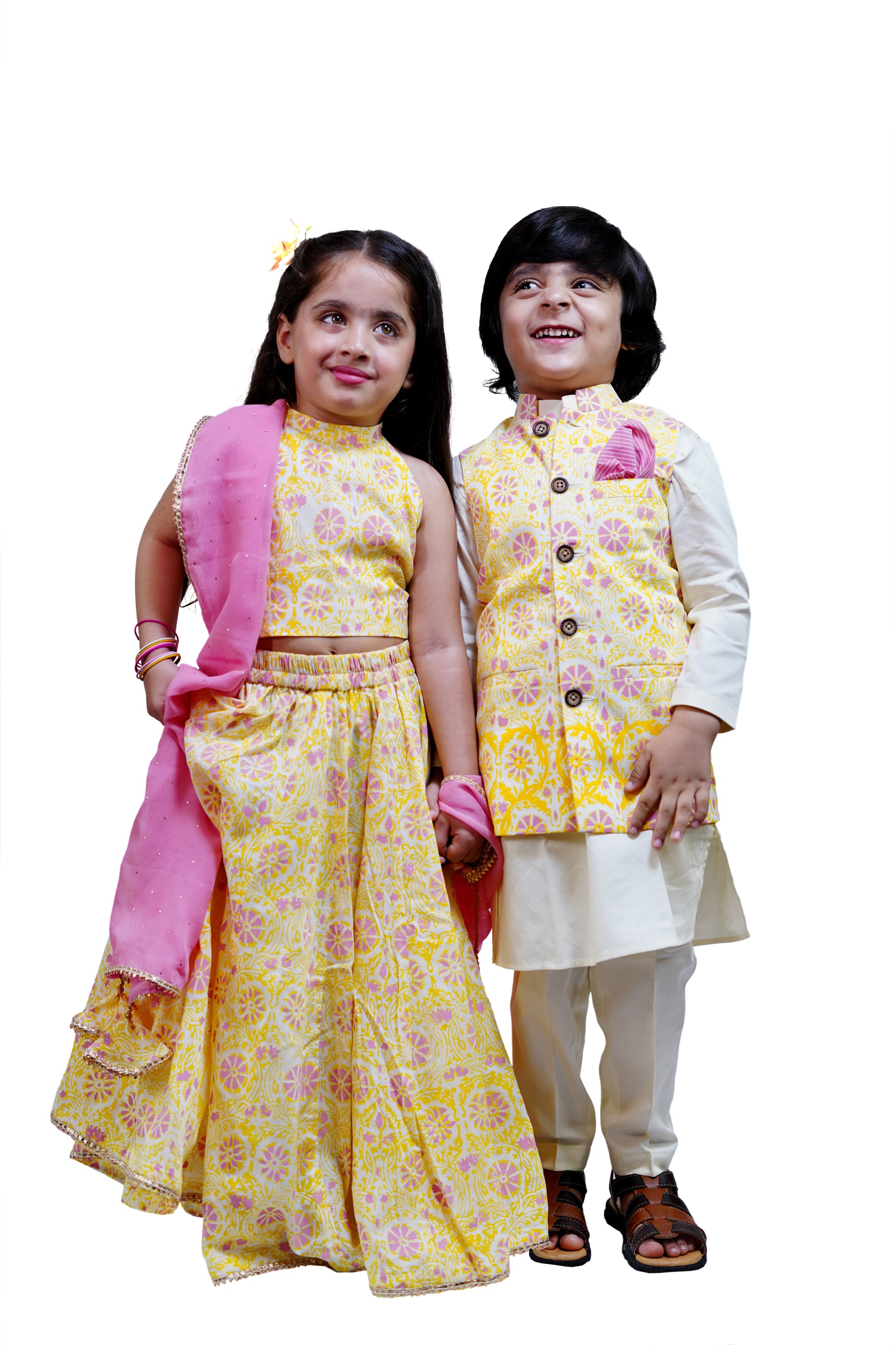 IVORY KURTA PAJAMA WITH PRINTED JACKET SET