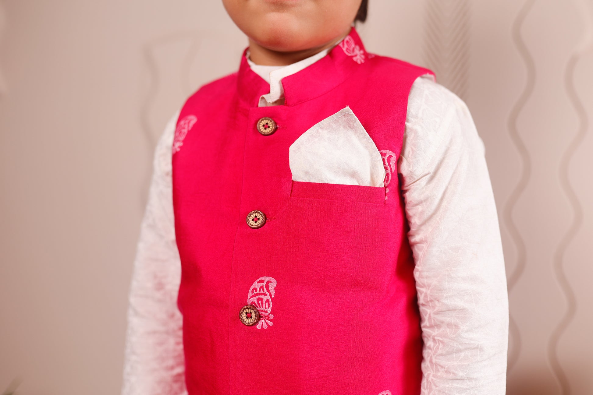 SELF PRINTED KURTA PAJAMA SET WITH PINK JACKET