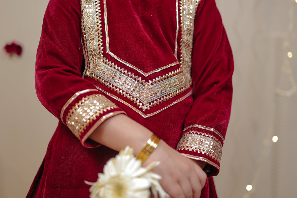 Maroon velvet kurta set
