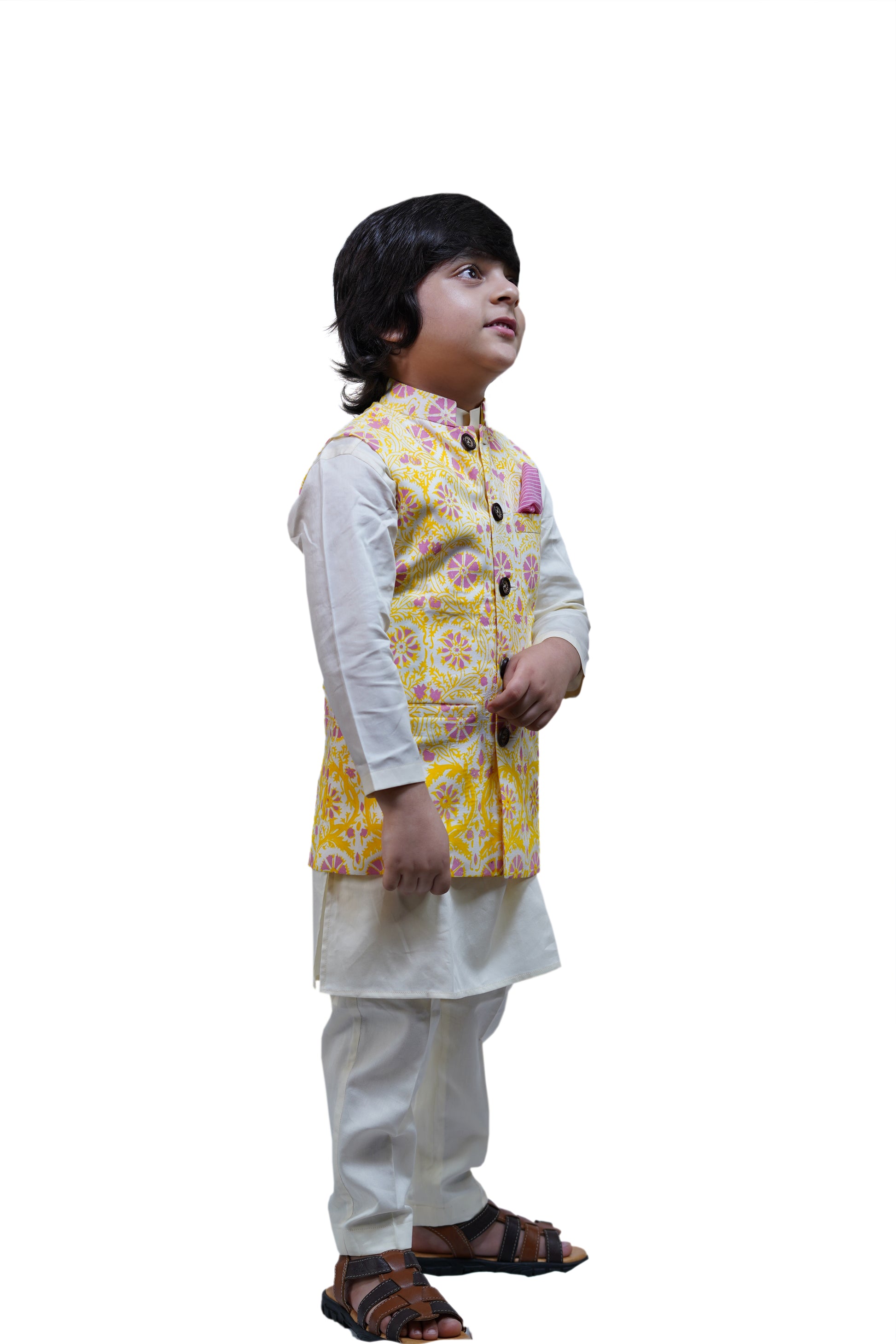 IVORY KURTA PAJAMA WITH PRINTED JACKET SET
