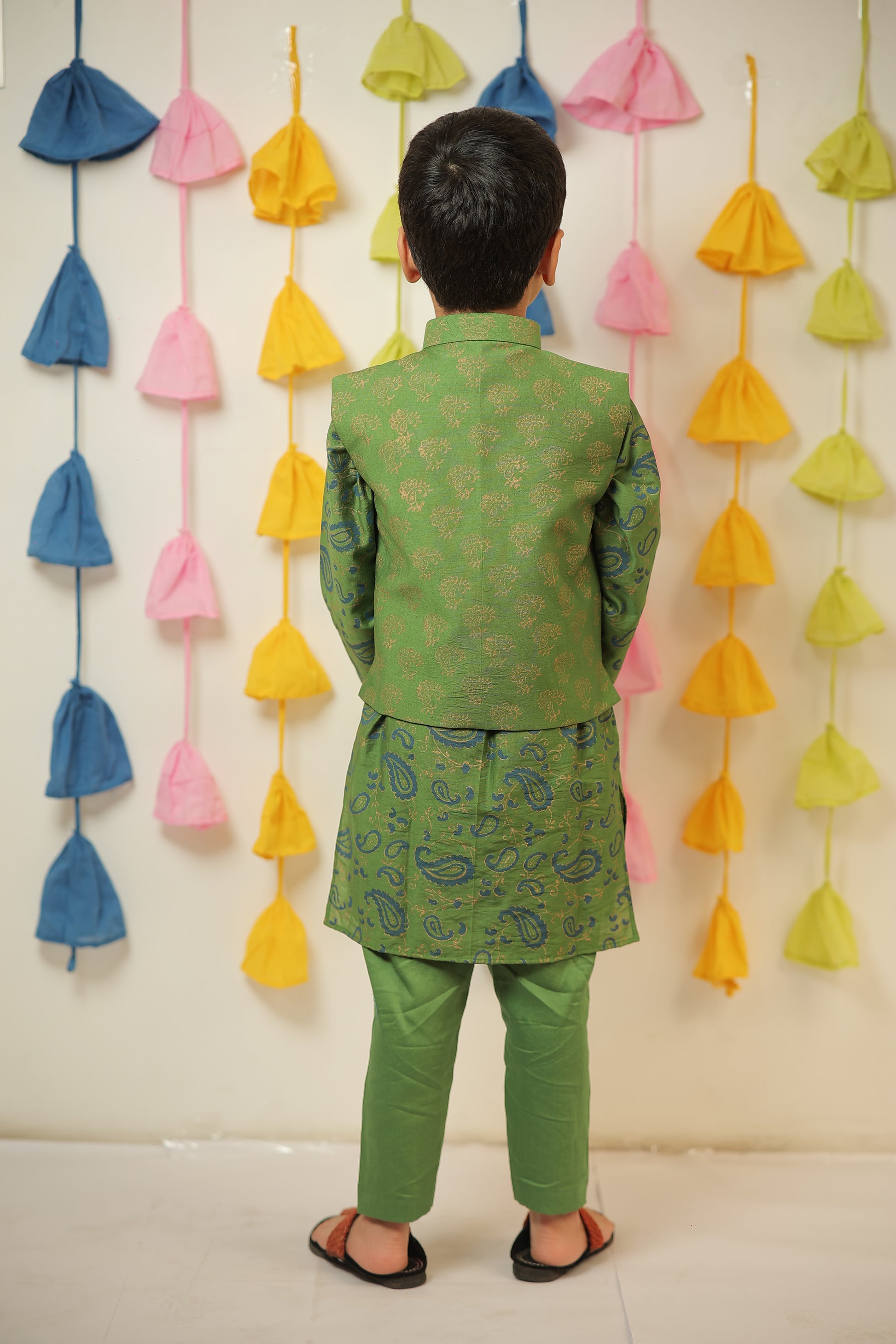 Green block printed kurta set with jacket