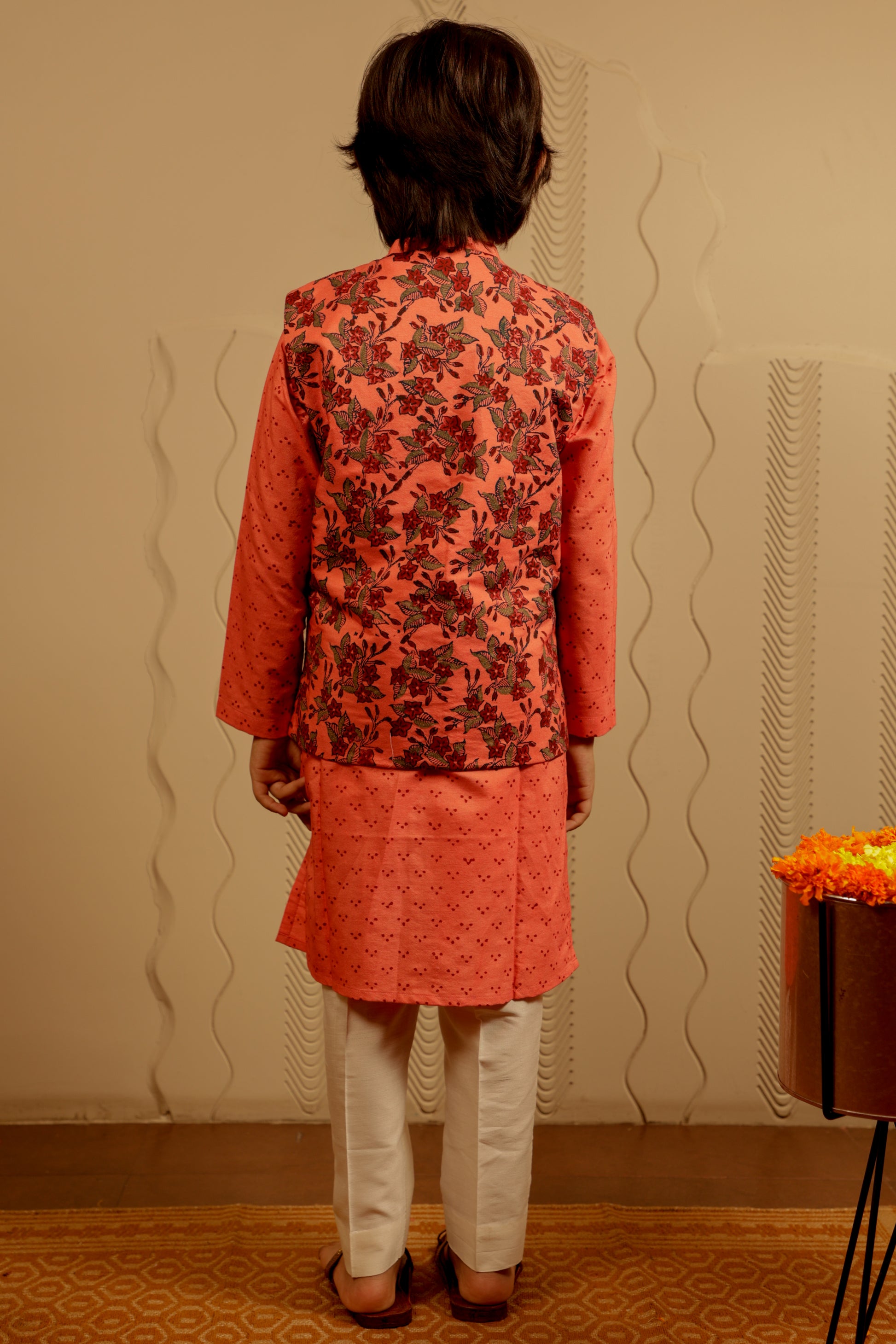 PEACH KURTA PYJAMA SET WITH PHOOLJAAL  JACKET