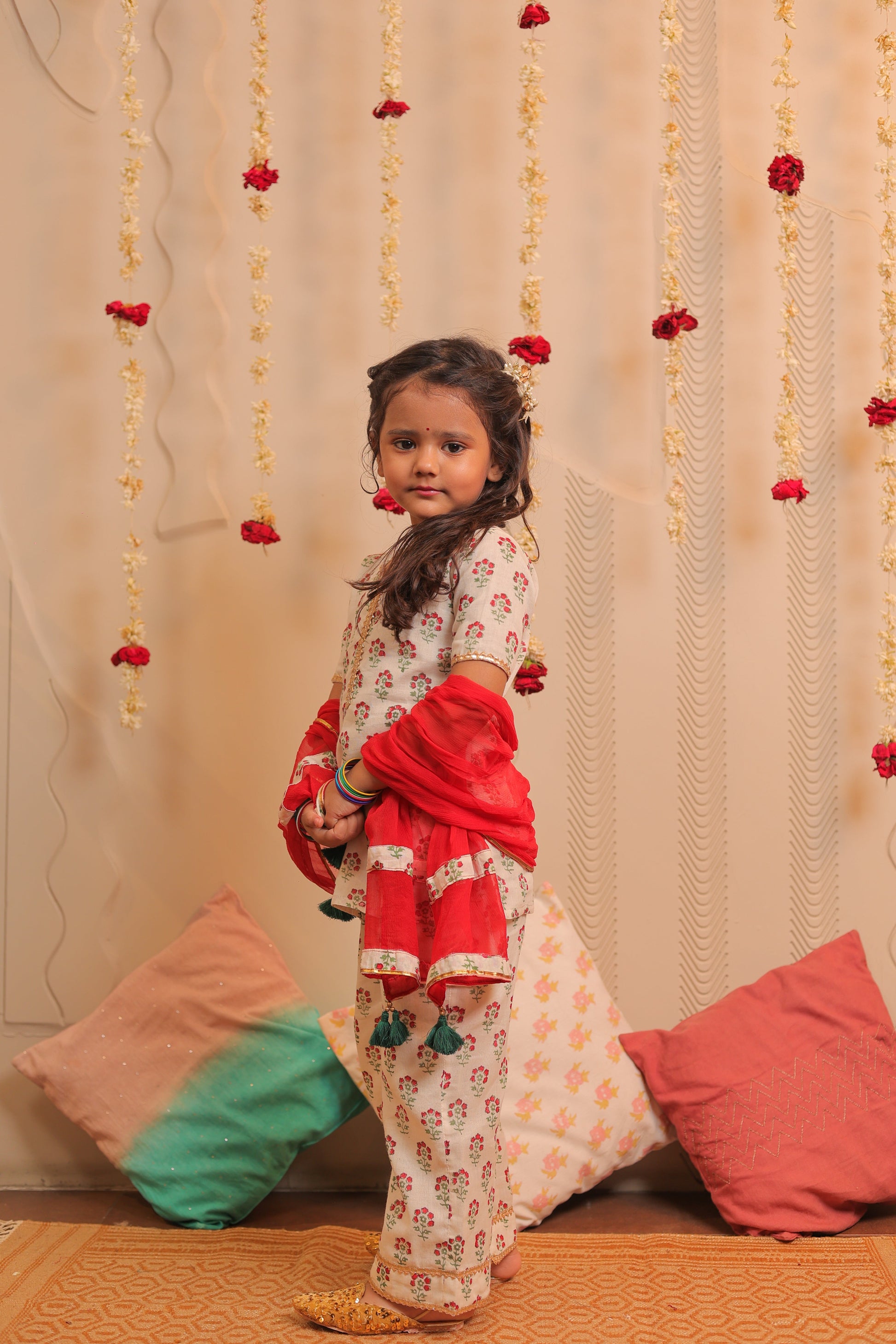 Jasmine kurta pants with dupatta