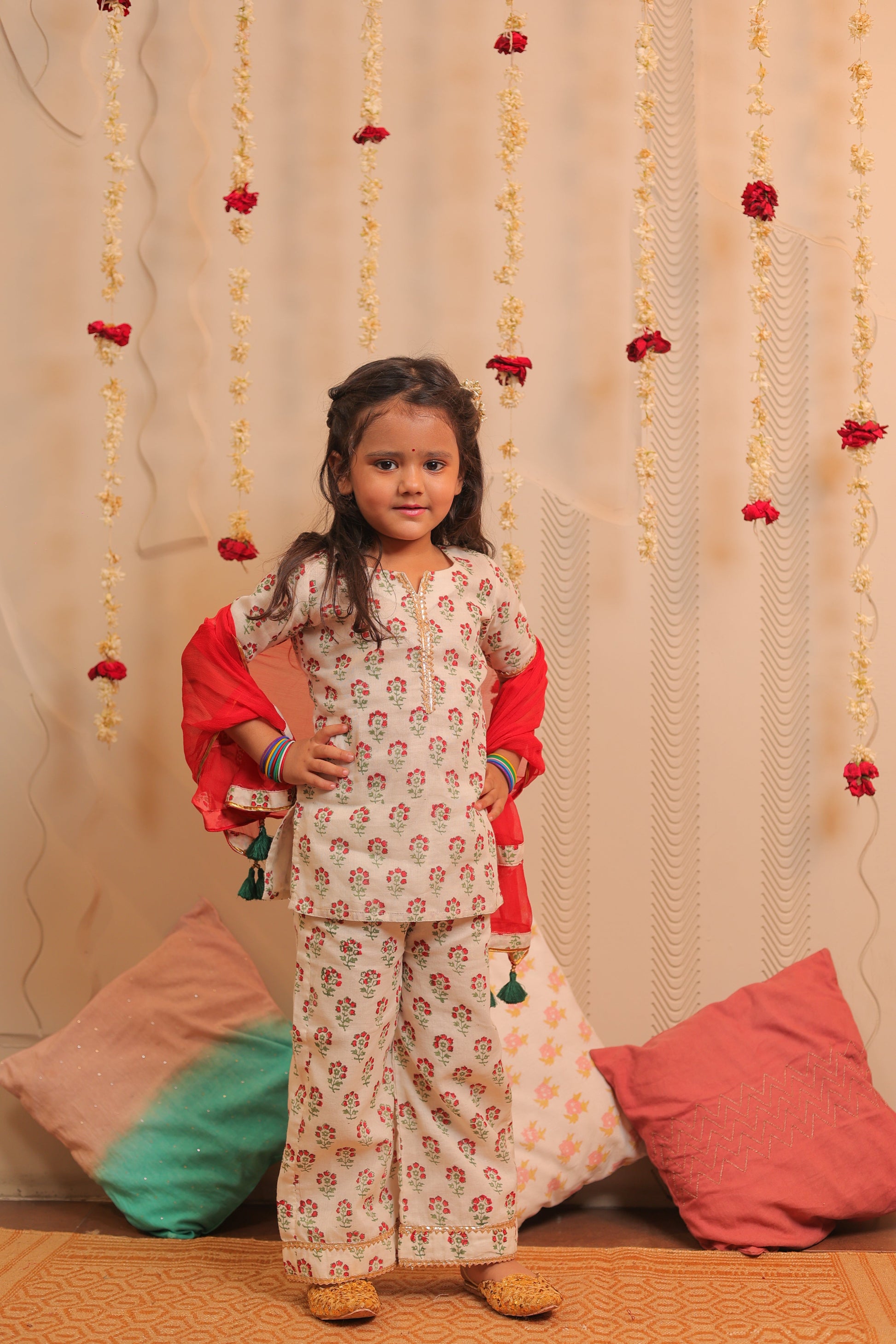 Jasmine kurta pants with dupatta