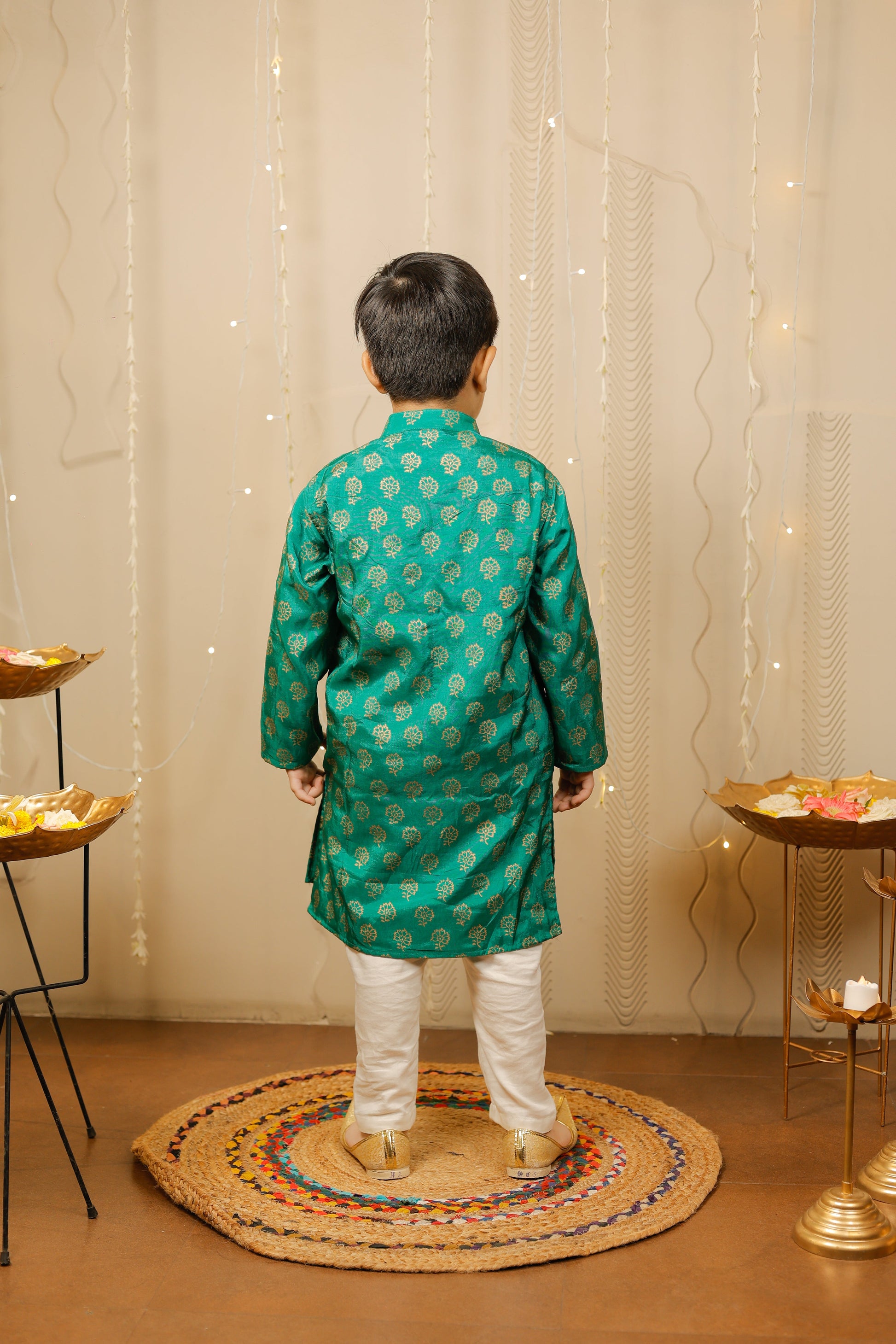 Green kurta set