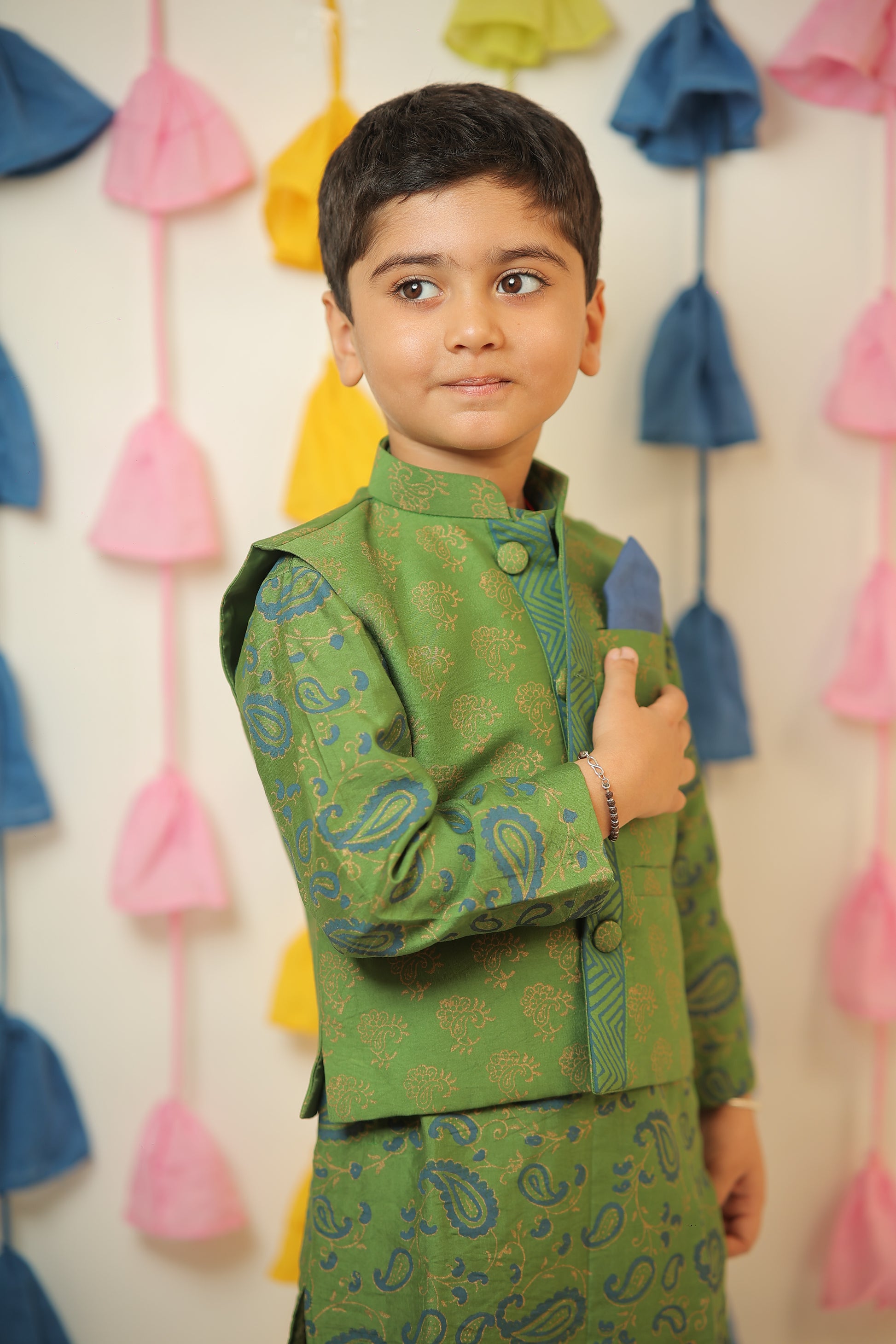Green block printed kurta set with jacket
