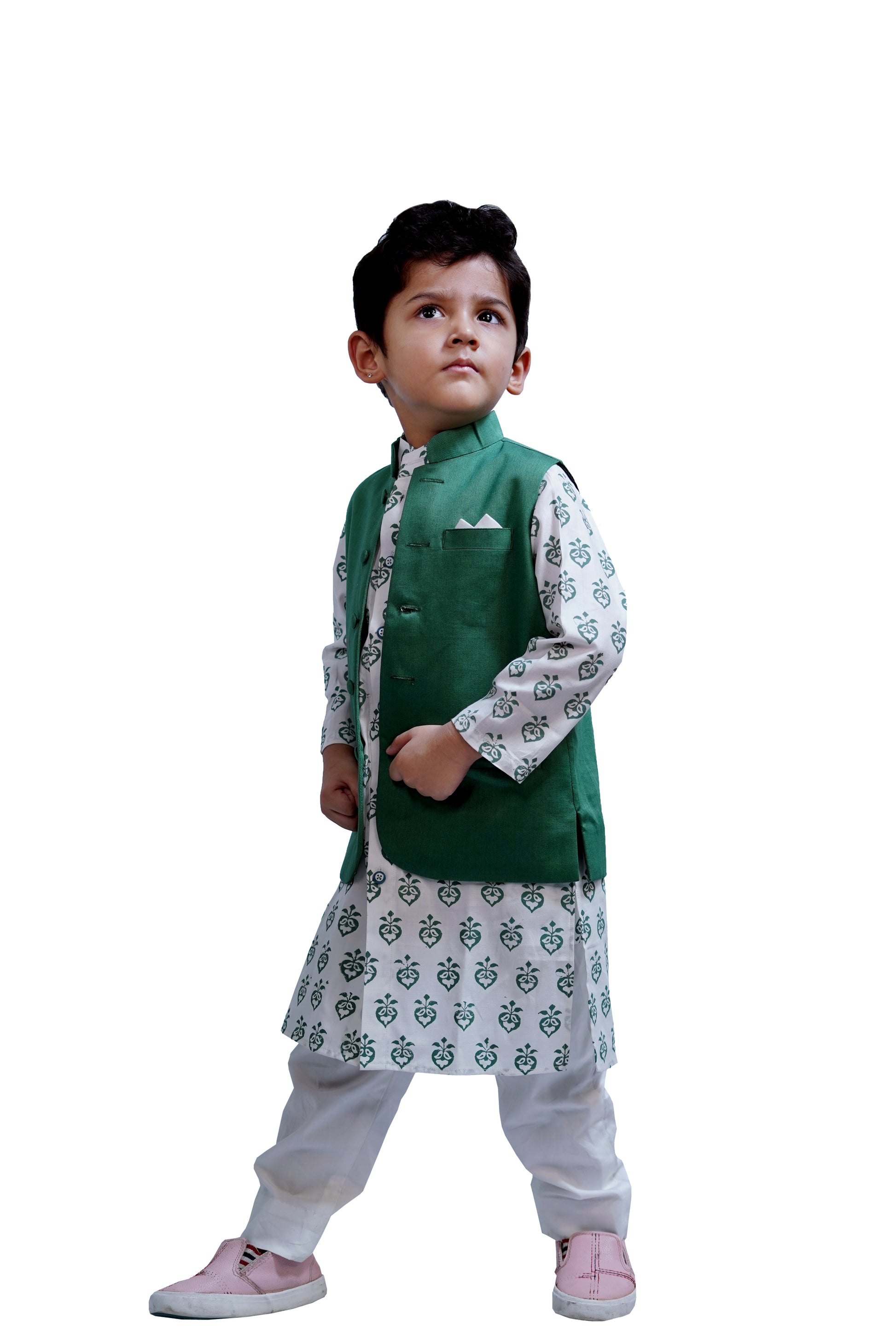 LEAF PRINTED KURTA PAJAMA WITH JACKET SET
